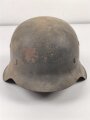 Heer, Stahlhelm Modell 1942, Hersteller NS 64. In allen Teilen Original, ungereinigter Scheunenfund