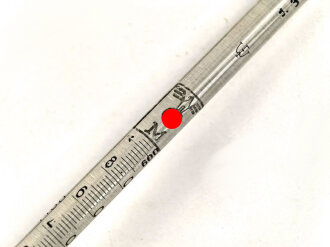 Kriegsmarine, spezielles Thermometer mit Abnahme. Gesamtlänge 25,5cm, in zugehöriger Transporthülle, kein Versand nach Übersee