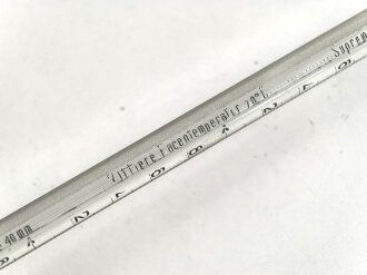 Kriegsmarine, spezielles Thermometer mit Abnahme. Gesamtlänge 25,5cm, in zugehöriger Transporthülle, kein Versand nach Übersee