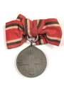 Preussen, Rot Kreuz Medaille 3.Klasse aus Kriegsmetall, an unrichtiger Öse und vermutlich neuzeitlicher Damenschleife