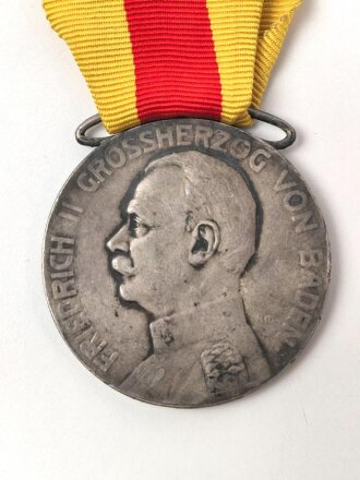 Baden, silberne Verdienstmedaille 1908-1918, am Band