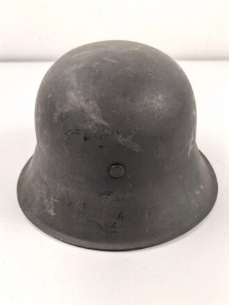 Heer, Stahlhelm Modell 1942. In allen Teilen originales Stück, Hersteller NS64, wohl ungetragen