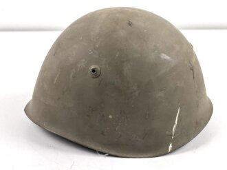 Italien, Stahlhelm Modell 1933. Getragenes Stück, Werksmäßig neu lackiert , dann eingelagert