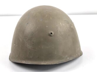 Italien, Stahlhelm Modell 1933. Originallack, wohl ungetragenes Stück, das Innenfutter mit Altersspuren