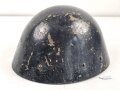 Tschechoslowakei 2.Weltkrieg, Stahlhelm M32/34. Komplett, guter Zustand, als Beutestück blau überlackiert und so für Luftschutzzwecke verwendet, Hatte nie ein Abzeichen