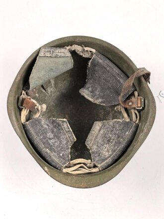 Russland, Stahlhelm SSH60. Originallack, ungereinigtes Stück