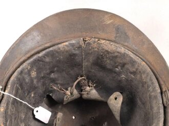 Frankreich 1. Weltkrieg, Stahlhelm Modell 1915 für Artillerie. Ungereinigtes Stück