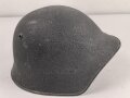 Schweiz, Stahlhelm M18/43 . Originallack, guter Gesamtzustand, ungereinigt