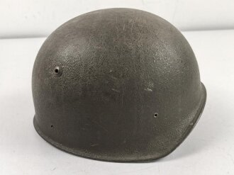 Schweiz, Stahlhelm M71 . Originallack, guter Gesamtzustand