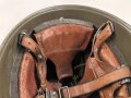 Schweiz, Stahlhelm M71 . Originallack, guter Gesamtzustand