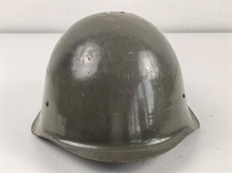 Ungarn, Stahlhelm Modell 1970. Ungereinigtes Stück, gebraucht