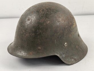 Spanien, Stahlhelm Modell 1926. Ungereinigtes Stück , Originallack