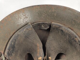 Spanien, Stahlhelm Modell 1926. Ungereinigtes Stück , Originallack