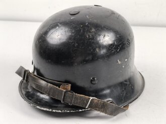 Feuerwehr III.Reich, Leichtmetallhelm , die Abzeichen entfernt, Größe 58,5