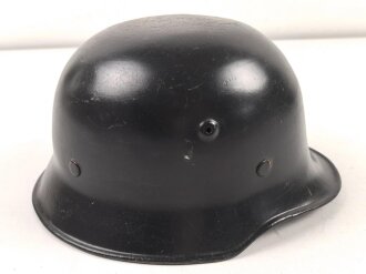 Feuerwehr III.Reich, Stahlhelm , überlackiertes Stück, Kopfgrösse 55