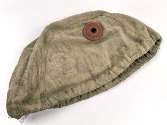 1. Weltkrieg Stahlhelm Tarnbezug, aussen gemessen etwa 78cm. neuzeitliche Sammleranfertigung. Einzelstück aus Sammlungsauflösung