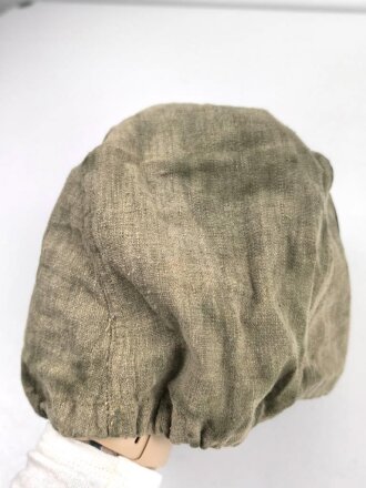 1. Weltkrieg Stahlhelm Tarnbezug, aussen gemessen etwa 78cm. neuzeitliche Sammleranfertigung. Einzelstück aus Sammlungsauflösung