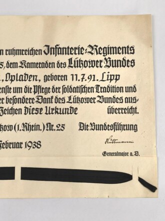 "Lützower Bund" Anerkennungsurkunde eines Angehörigen, datiert 1938 "Dem Angehörigen des ehemaligen ruhmreichen Infanterie Regiments von Lützow Nr. 25, dem Kameraden...." 24 x 38,5cm