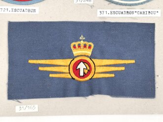 Spanien, Sammlung Rangabzeichen und Ärmelabzeichen Luftwaffe, auf Karton getackert