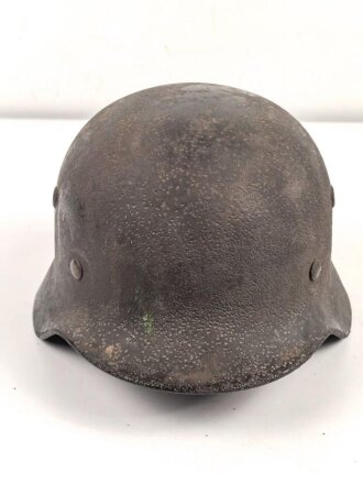 Heer, Stahlhelm Modell 1940. Ungereinigter Speicherfund, in allen Teilen Original, so direkt aus Privathaushalt. Hersteller Q64