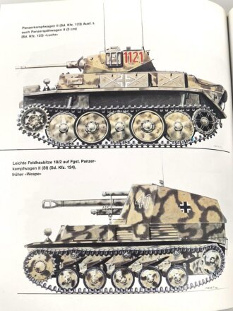 "Die Panzer-Kampfwagen I und II und ihre Abarten" Band 2 der Serie Militärfahrzeuge, 162 Seiten, ca. DIN A4, gebraucht