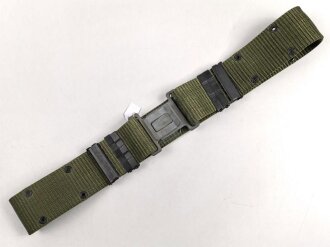 U.S. Army  1984 dated belt, Nylon LC-2, size medium. very...