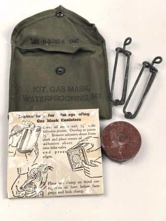 U.S. Army  WWII Kit, Gas mask, Waterproofing, M1. Unissued