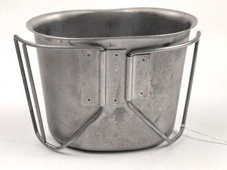 U.S. Army Stainless Steel Canteen cup " U.S. WYOTT"