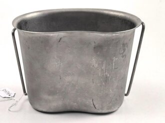 U.S. Army Stainless Steel Canteen cup " U.S. WYOTT"