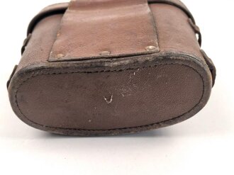 U.S. WWII Case, Carrying M17. Used, outside good condition, inside uncleaned