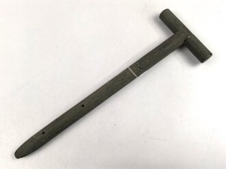 U.S. Army WWII, replacement handle for  T-handle shovel...