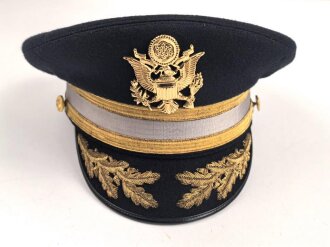 U.S. Army officers, Infantry dress visor cap. very good condition, size 7 1/4. Missing the chin strap