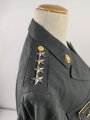 U.S. Army officers 1980 dated Coat, mens , tropical. , size 41L. Pretty sure put together by a collector.