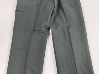 U.S. 1968 dated Trousers Mens, Class A Serge Green Wool . W-36, L-32. Unissued