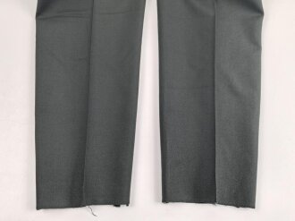 U.S. 1968 dated Trousers Mens, Class A Serge Green Wool . W-36, L-32. Unissued