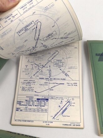 U.S. Air Force - U.S. Navy, Flight Informatione Publication Enroute Charts "Europa & North Africa"  used, U.S. 1965 dated