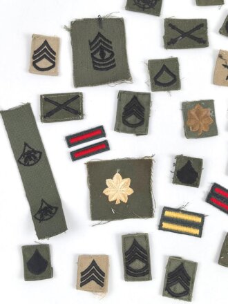 U.S. Army , Collar device lot, embroidered