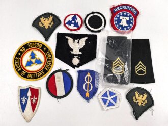 U.S. Army insignia lot