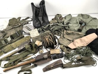 U.S. Army, equipment + lot, all damaged, some not U.S. but close