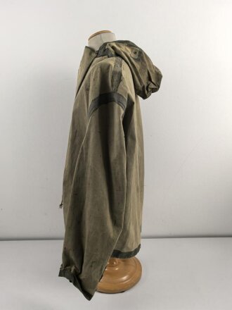 U.S. Navy WWII, N-2 Rain Parka Jacket, Contract NxSX 40844 was conpleted in 1944. Size Large, used.