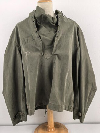 U.S. Navy WWII, N-2 Rain Parka Jacket, Contract NXSX 52627 was conpleted in August 1944. Size Medium, used.