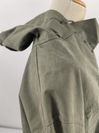 U.S. Navy WWII, N-2 Rain Parka Jacket, Contract NXSX 52627 was conpleted in August 1944. Size Medium, used.