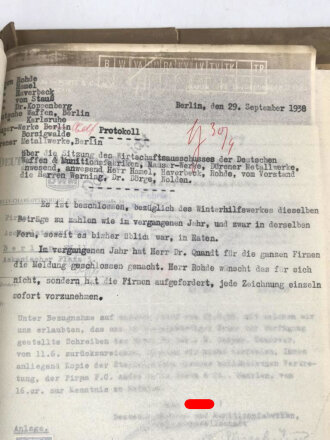 Umfangreiche Geschäftsunterlagen zwischen Deutsche Waffen und Munitionsfabriken DWM, Siemens Schuckertwerke, Akkumulatorenfabrik AG, Mauser Werke  usw. meist 1934-1937 betreffend