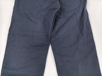 Dunkelblaue Hose für weibliches Personal. Alter und Verwendung unbekannt