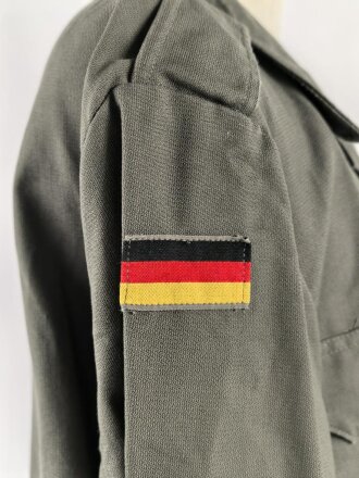 Bundeswehr , Feldbluse oliv, datiert 1997, sehr guter Zustand