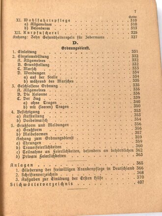 "Amtliches Unterrichtsbuch des Deutschen Roten Kreuzes", datiert 1930, DIN A6, 416 Seiten