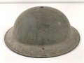 Großbritannien, Stahlhelm in gutem Zustand, die Glocke datiert 1942, das Innenfutter von 1954. Originallack, ungereinigt