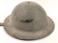 Großbritannien, Stahlhelm in gutem Zustand, die Glocke datiert 1942, das Innenfutter von 1954. Originallack, ungereinigt