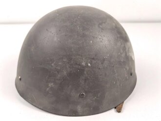 Schweden, Stahlhelm . Originallack, ungereinigt