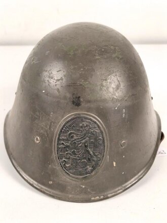 Niederlande 2. Weltkrieg, Stahlhelm ungereinigt, Originallack